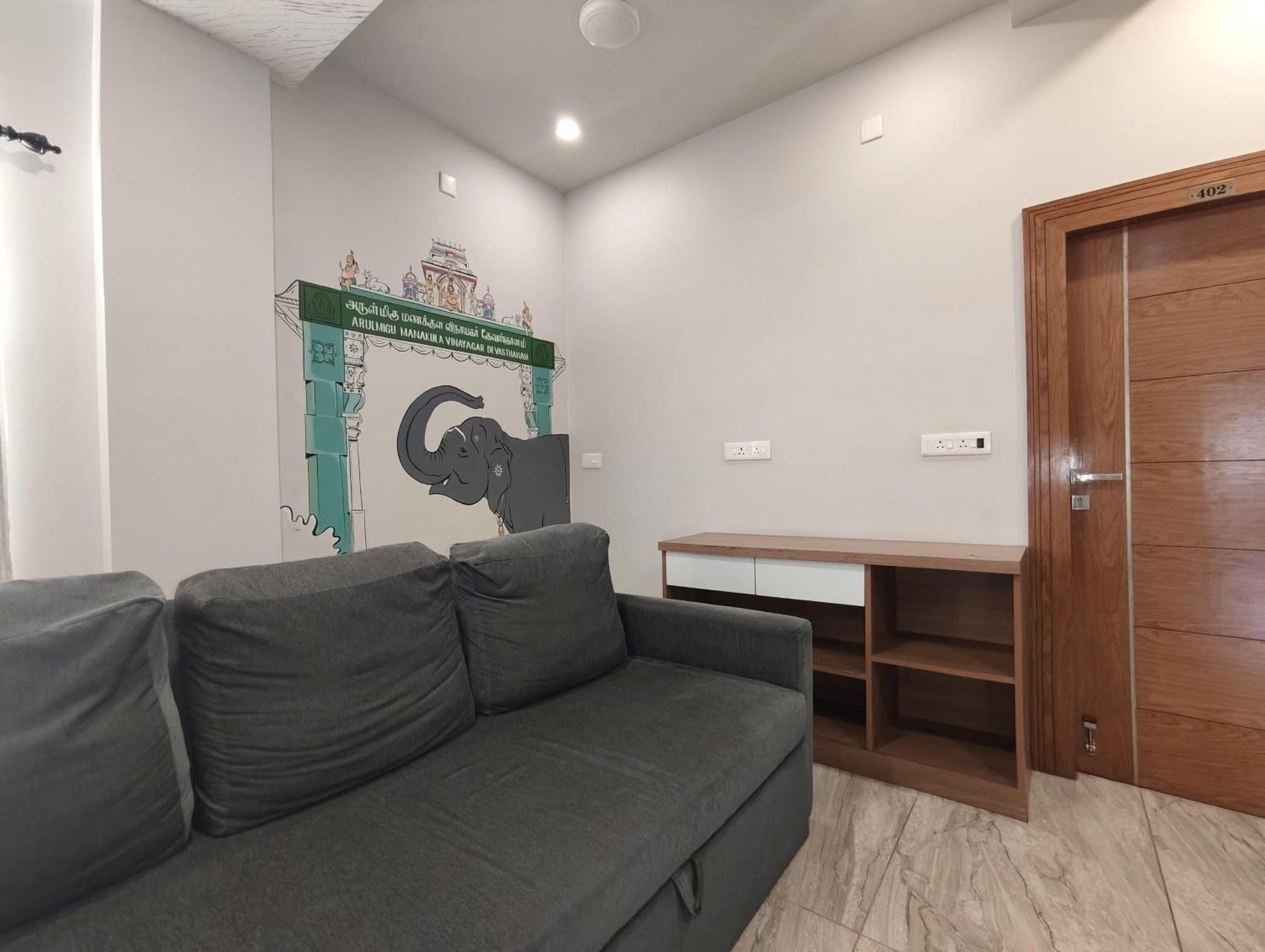 Classio Residency Пондичерри Экстерьер фото